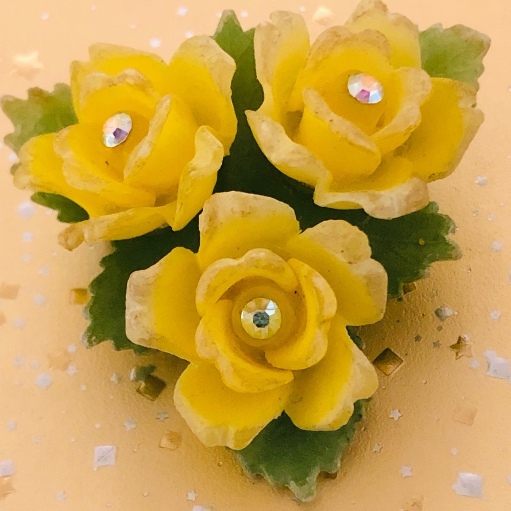 Vintage 1950s Brooch - Yellow Roses, Molded Plastic, Made In Germany